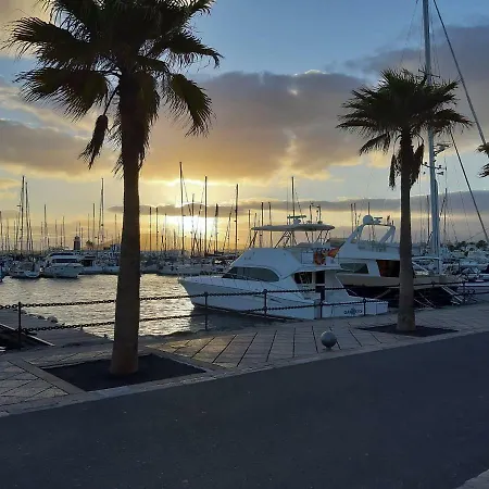 Casa Mykonos 1° Linea De Mar En Vakantiehuis Playa Blanca (Lanzarote)